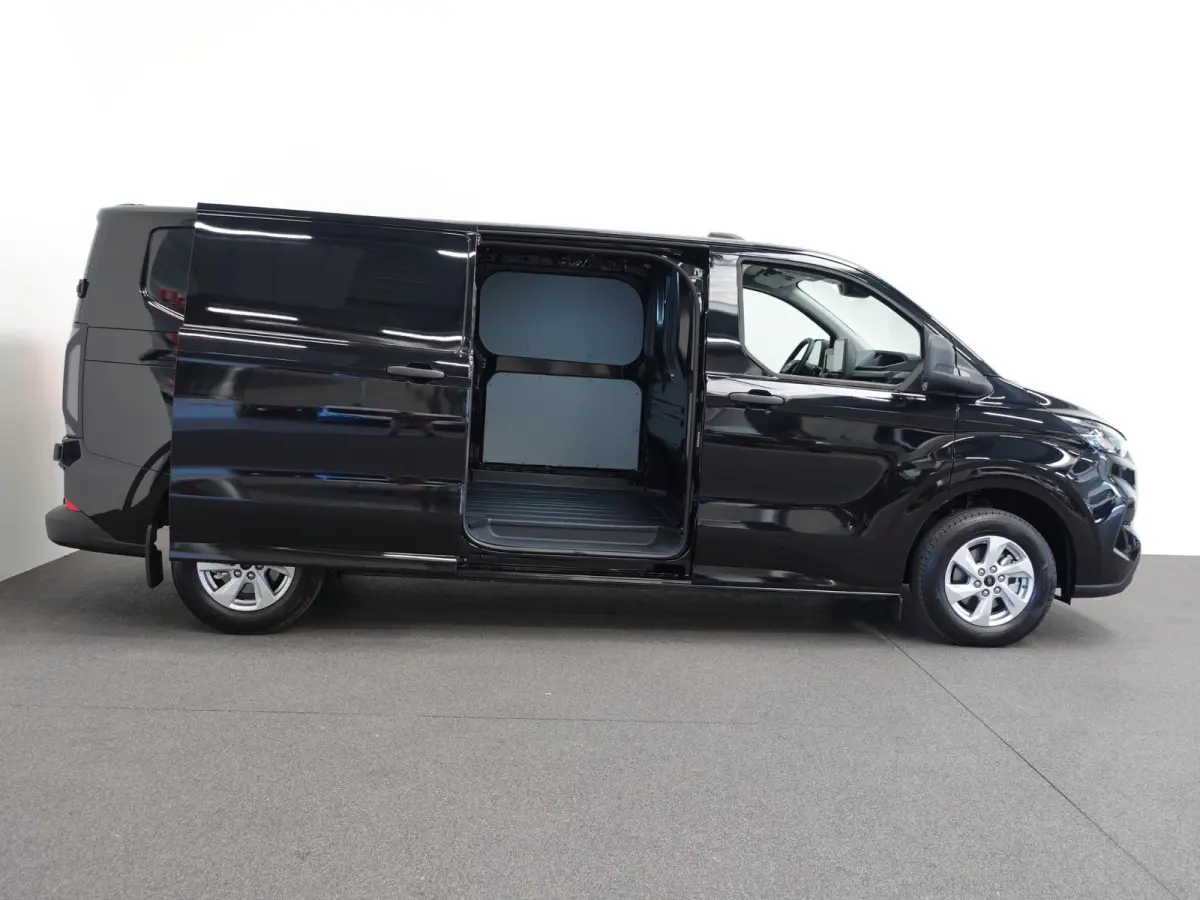 300 2.0 TDCI L2H1 Trend NM Automaat Airco Navigatie Cruise Control Parkeersensoren Camera