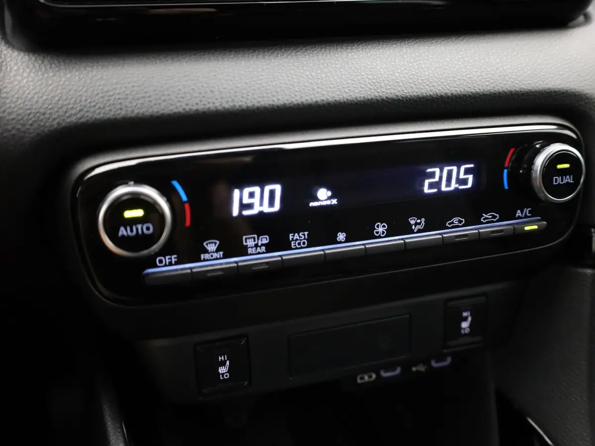 1.5 Hybrid 130 Executive | BSM | Parkeersensoren V&A | Stoel & Stuur verw. | Prijs Rijklaar!!