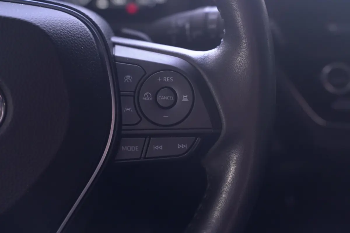 Hybrid 200 Business Plus navigatie camera stoel/stuur-verwarming half-lederen bekleding apple-carplay private-glas lane-assist groot-licht assist stuurbediening