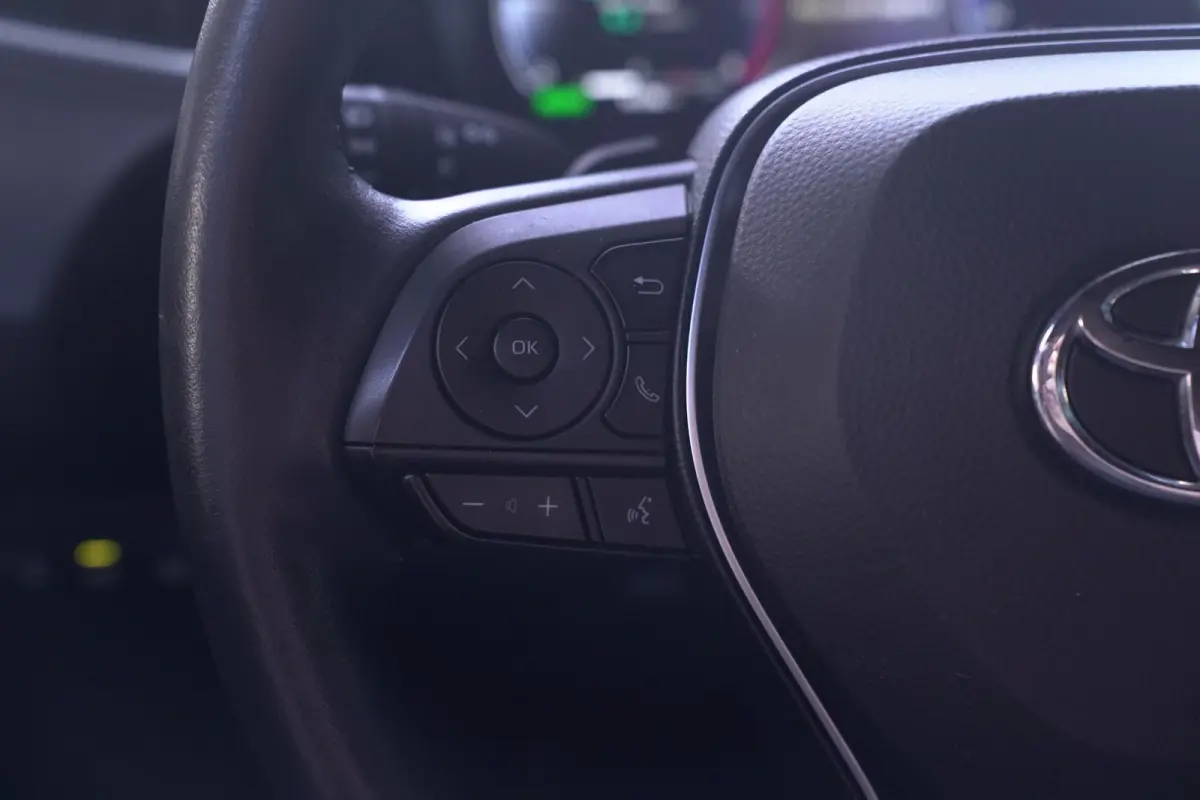 Hybrid 200 Business Plus navigatie camera stoel/stuur-verwarming half-lederen bekleding apple-carplay private-glas lane-assist groot-licht assist stuurbediening
