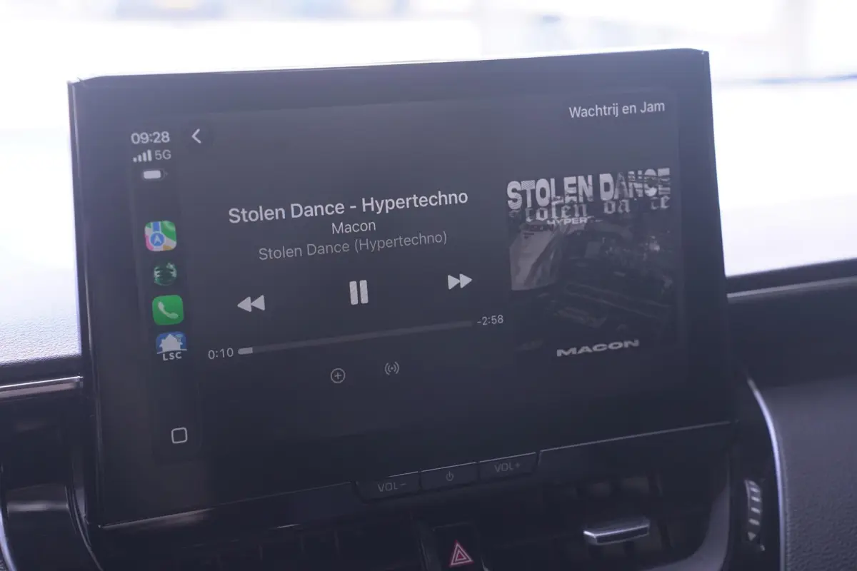 Hybrid 200 Business Plus navigatie camera stoel/stuur-verwarming half-lederen bekleding apple-carplay private-glas lane-assist groot-licht assist stuurbediening
