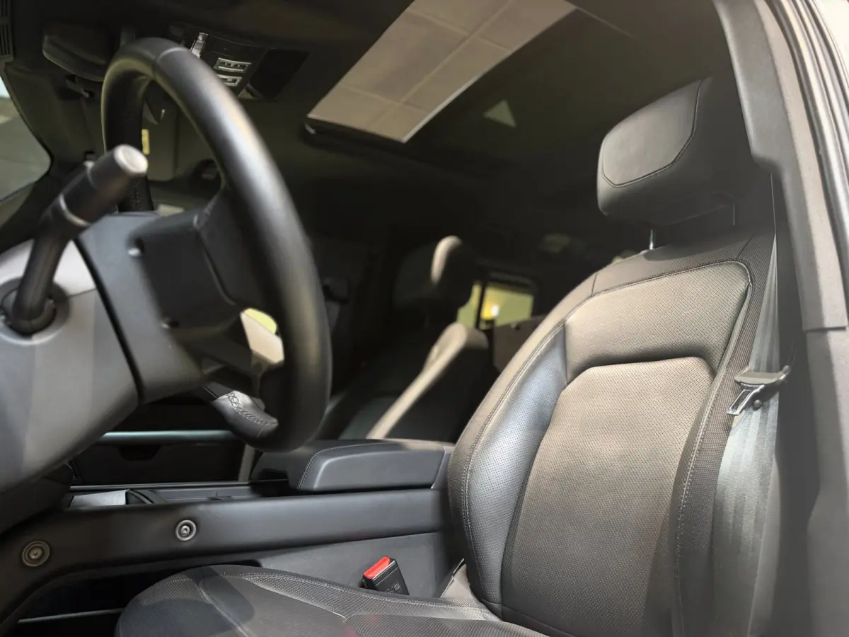Hard Top 3.0 D200 MHEV X-Dynamic SE|Urban uitvoering|Pano|HSE|HUD|StandkachelKeyless|Memory|Meridian