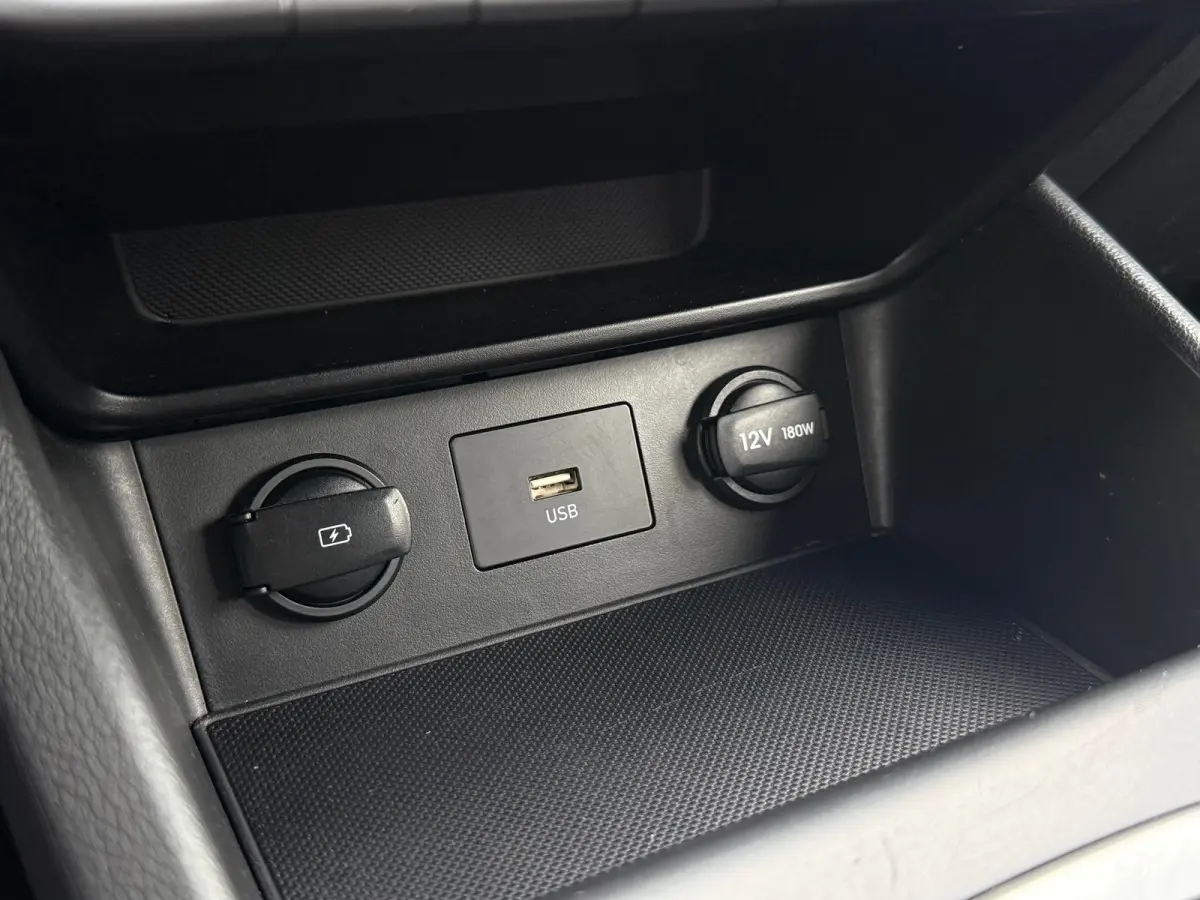 1.6 GDI HEV Comfort Smart / Apple carplay/Android auto / Navigatie / KRELL audio / Achteruitrijcamera / Cruise control / Bluetooth /