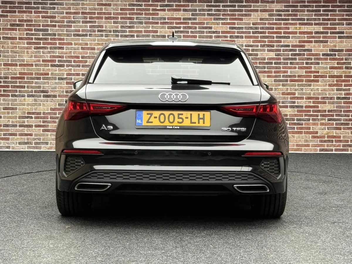 30 1.0TFSI 110PK S-line Stoelverwarming | Adaptieve cruise | Parkeersensoren | Apple Carplay/Android Auto