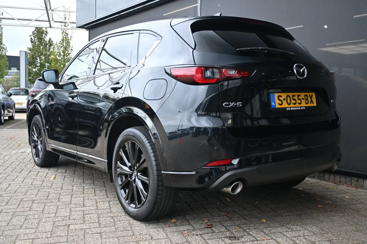 2.0 SkyActiv-G 165 Homura | Alcantara | 360 Camera | HUD | Dodehoekdetectie | Elektr. Stoelen | Stoelverwarming | !!
