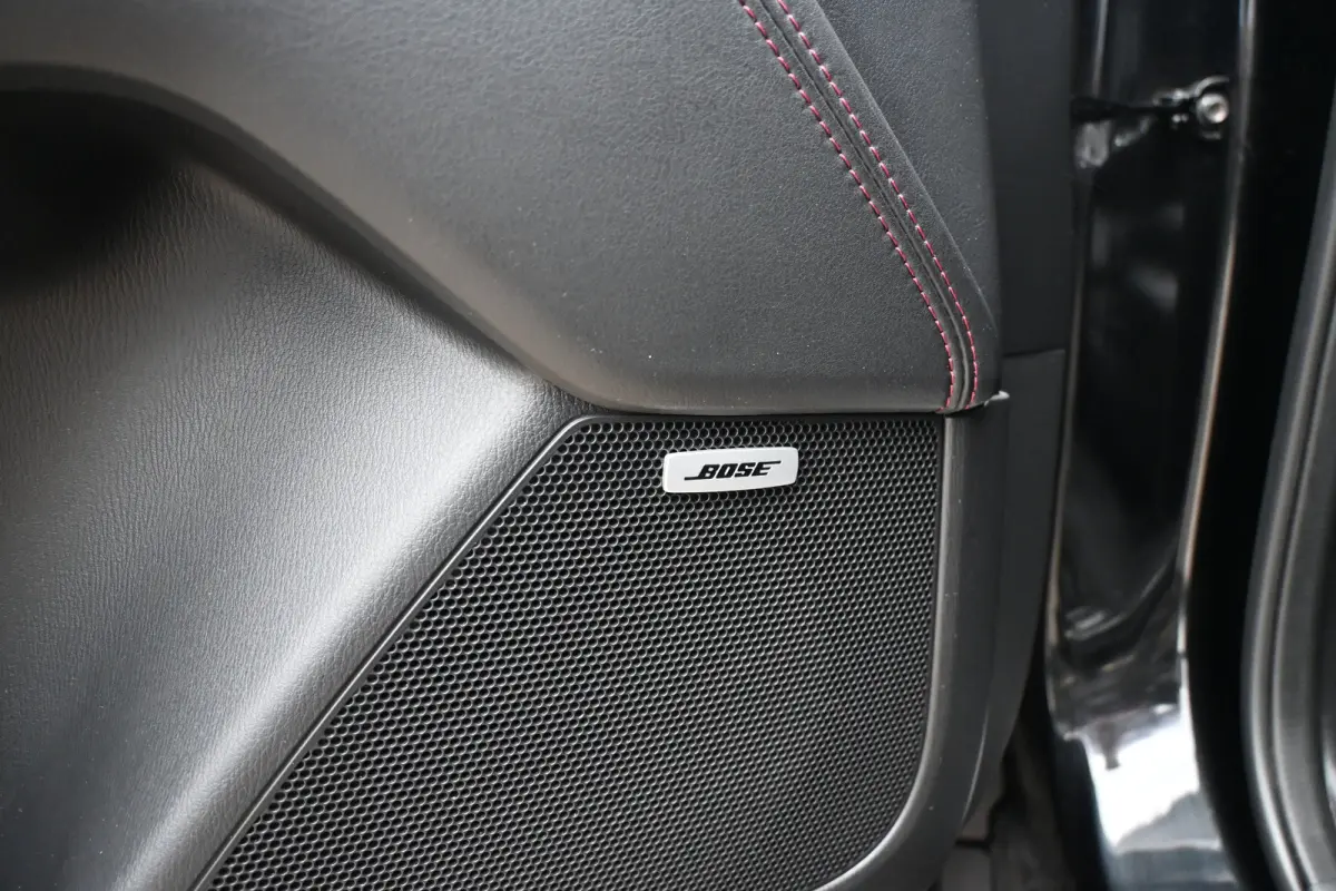 2.0 SkyActiv-G 165 Homura | Alcantara | 360 Camera | HUD | Dodehoekdetectie | Elektr. Stoelen | Stoelverwarming | !!