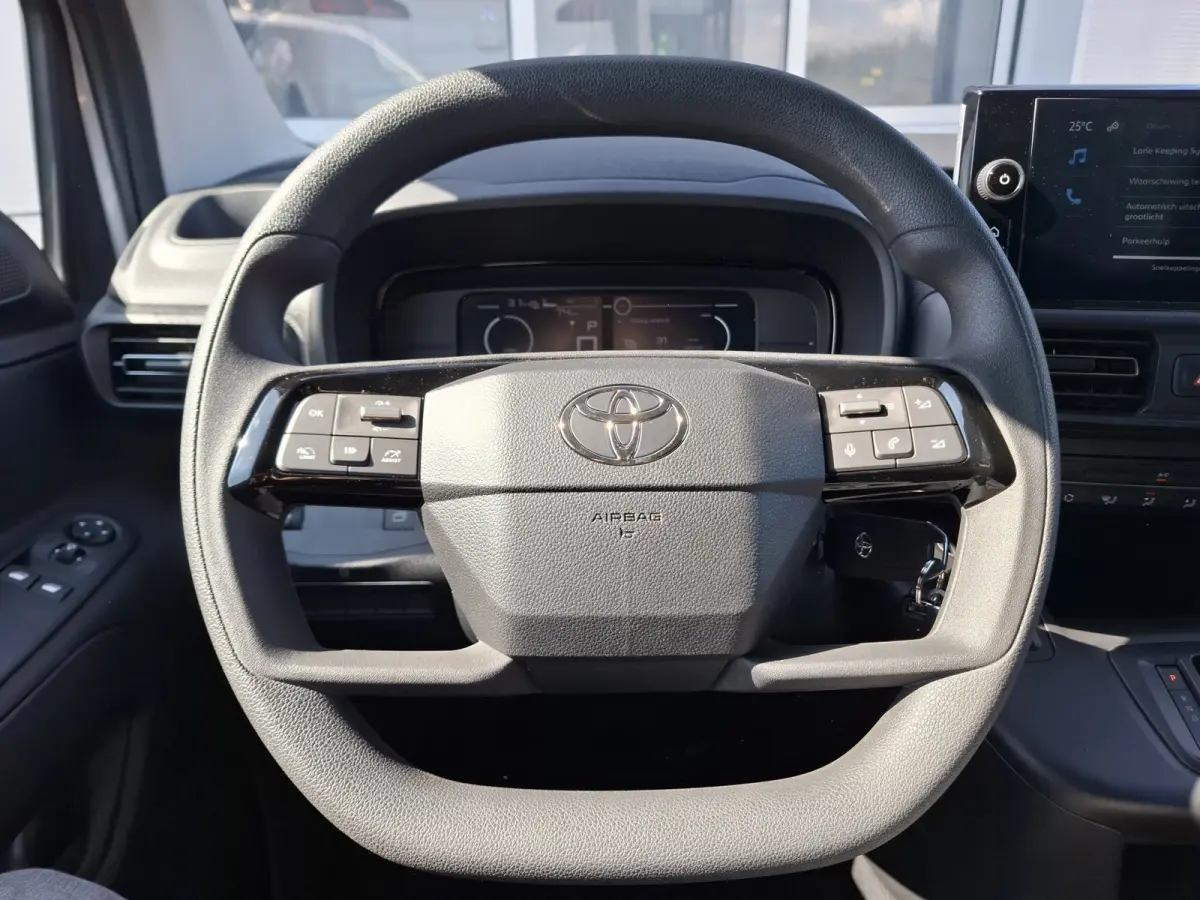 Comfort 50 kWh | Android/Apple Carplay | Achteruitrijcamera | Cruise Control | Airco | PDC Achter |