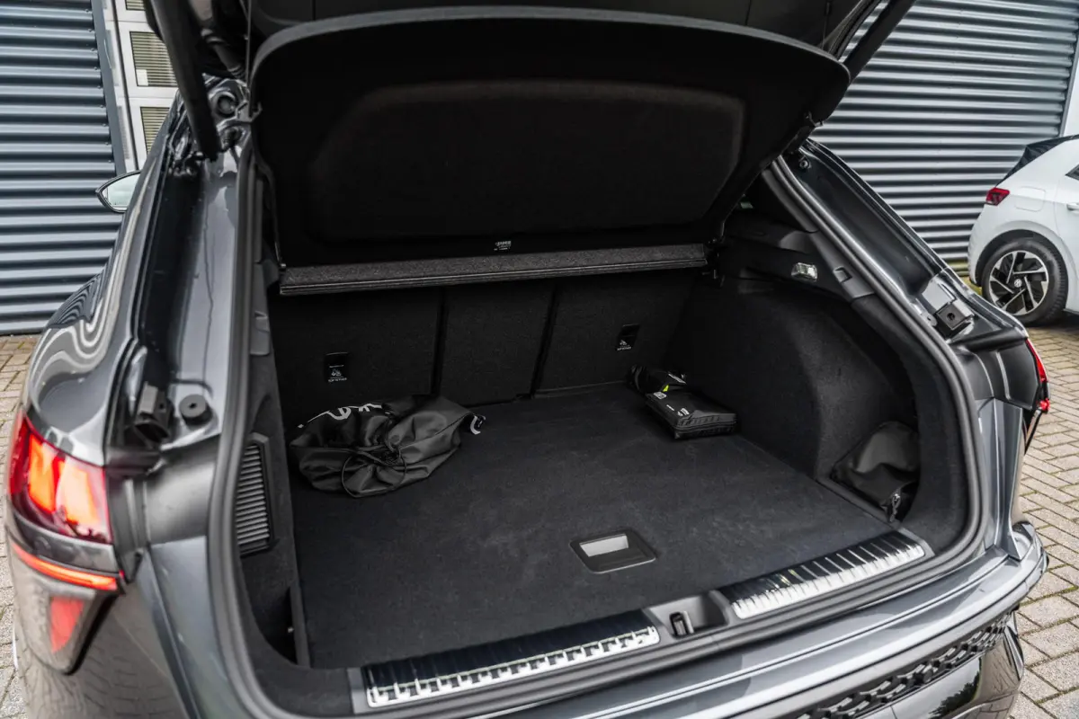 1.5 e-hybrid 272pk S Edition | Trekhaak Pakket | Panoramadak