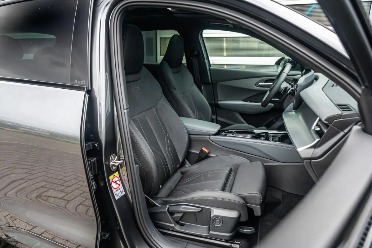 1.5 e-hybrid 272pk S Edition | Trekhaak Pakket | Panoramadak