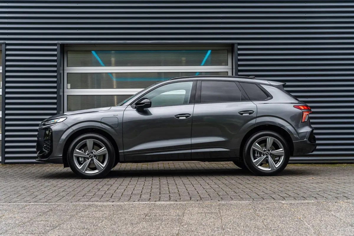 1.5 e-hybrid 272pk S Edition | Trekhaak Pakket | Panoramadak