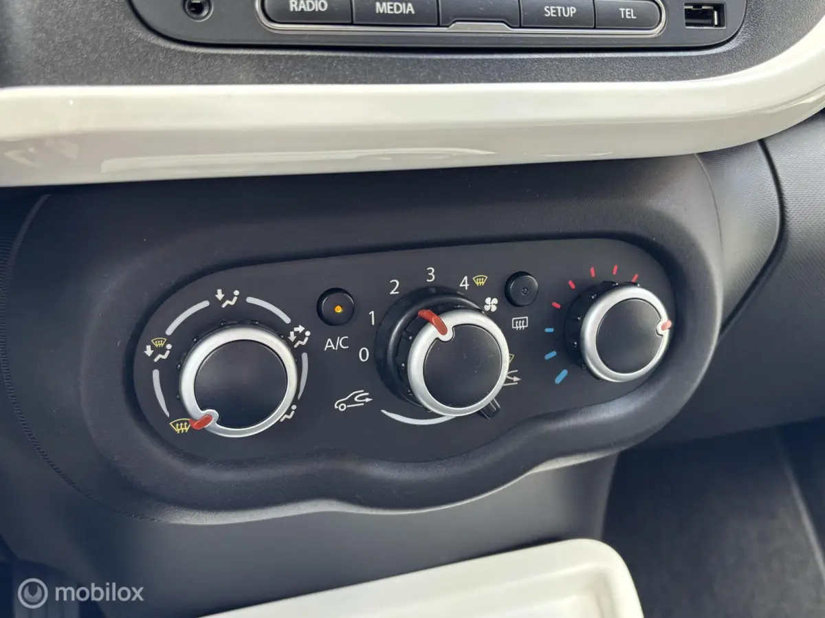Automaat 1.0 SCe Limited Automaat | Airco | Cruise control | Ndl auto | 1e Eigenaar | dealer onderh