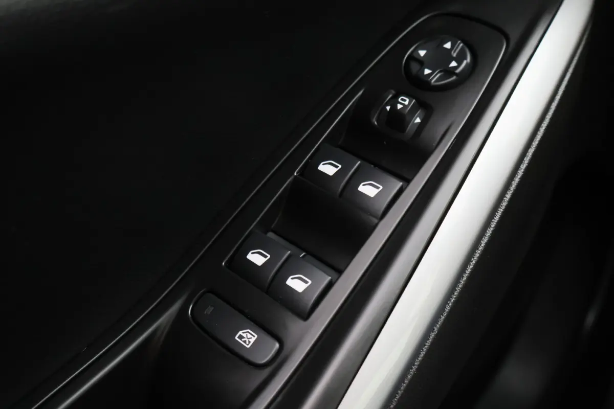 1.6 Turbo Plug-In Hybrid Elegance Virtual Cockpit, ACC, Camera, Apple Carplay, DAB, Climate, LED, Rijstrooksensor, 18''
