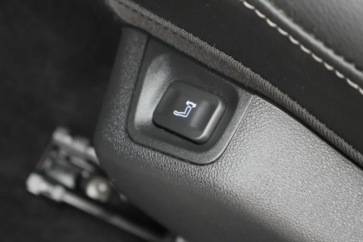 1.6 Turbo Plug-In Hybrid Elegance Virtual Cockpit, ACC, Camera, Apple Carplay, DAB, Climate, LED, Rijstrooksensor, 18''