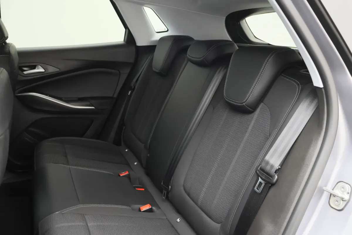 1.6 Turbo Plug-In Hybrid Elegance Virtual Cockpit, ACC, Camera, Apple Carplay, DAB, Climate, LED, Rijstrooksensor, 18''