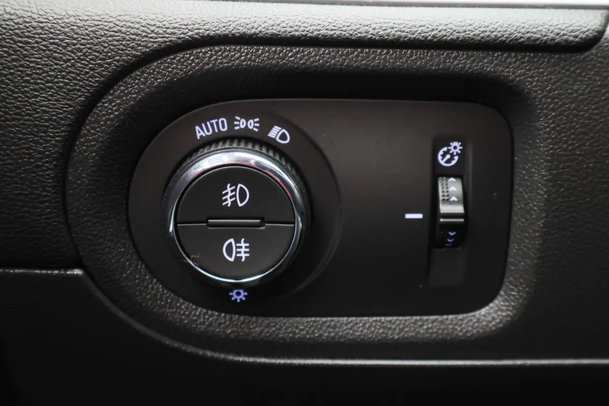 1.6 Turbo Plug-In Hybrid Elegance Virtual Cockpit, ACC, Camera, Apple Carplay, DAB, Climate, LED, Rijstrooksensor, 18''