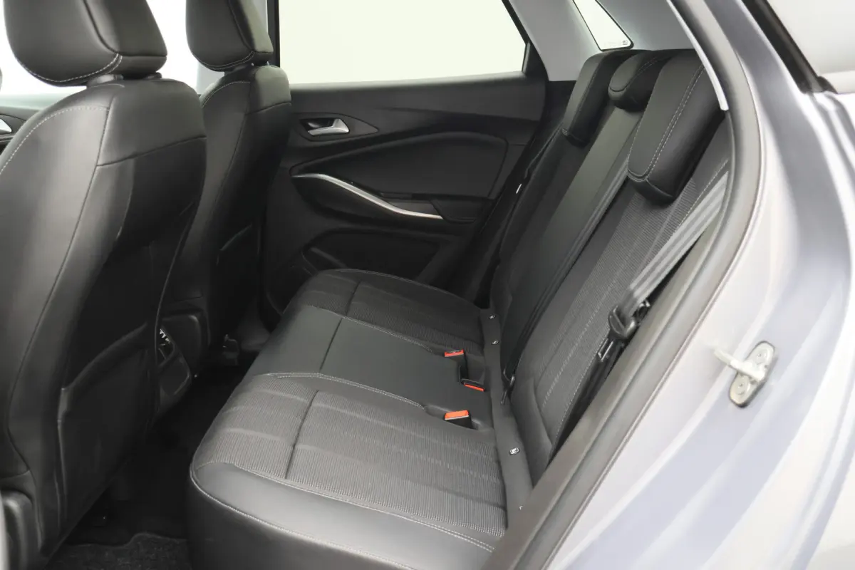 1.6 Turbo Plug-In Hybrid Elegance Virtual Cockpit, ACC, Camera, Apple Carplay, DAB, Climate, LED, Rijstrooksensor, 18''
