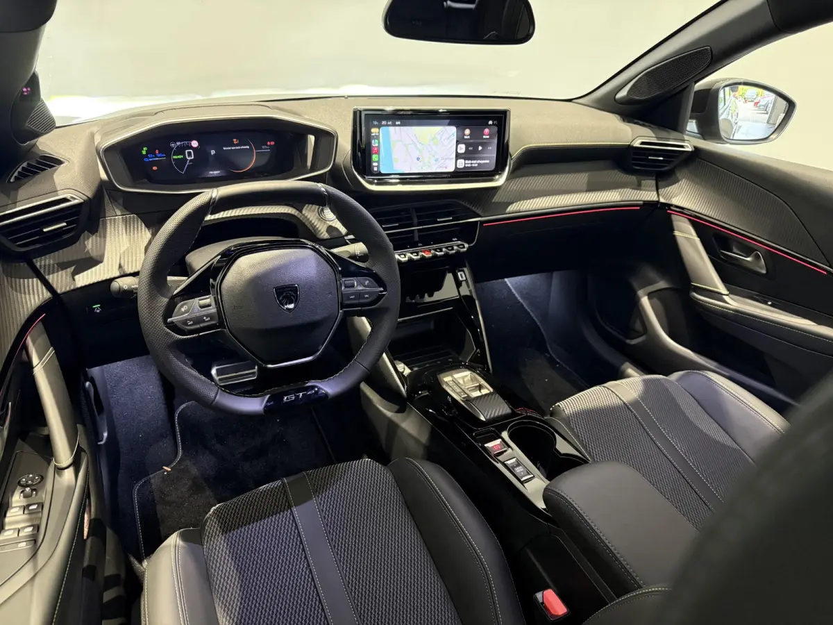 EV GT 51 kWh | APPLE CARPLAY & ANDROID AUTO | CAMERA VOOR + ACHTER | NAVIGATIE | ADAPTIVE CRUISE | DEMO |
