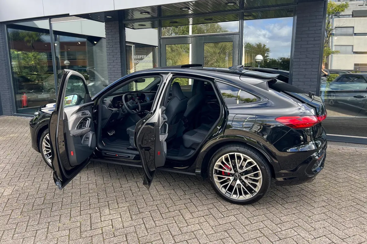 e-hybrid quattro Competition I Luchtvering I PPF