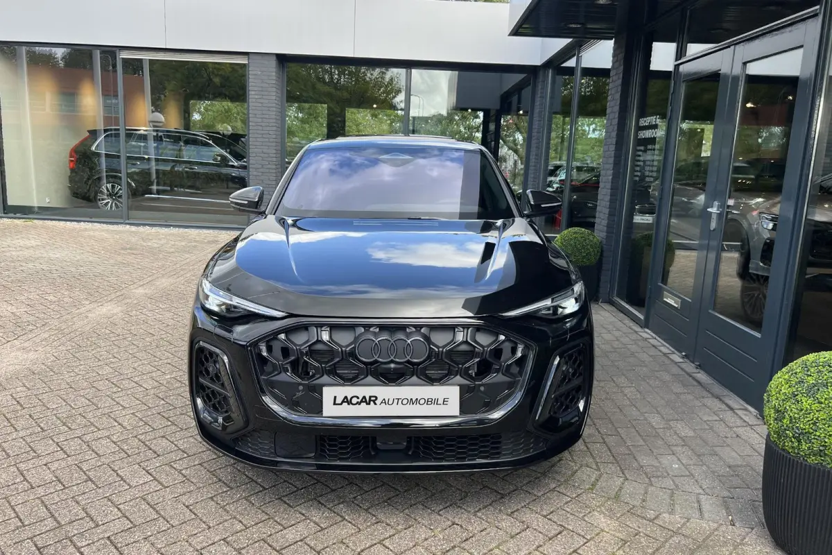 e-hybrid quattro Competition I Luchtvering I PPF