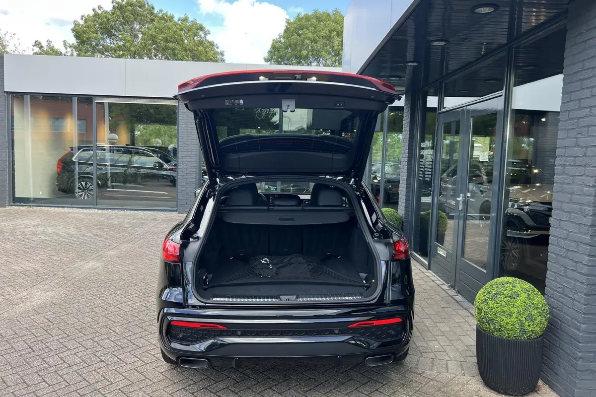 e-hybrid quattro Competition I Luchtvering I PPF