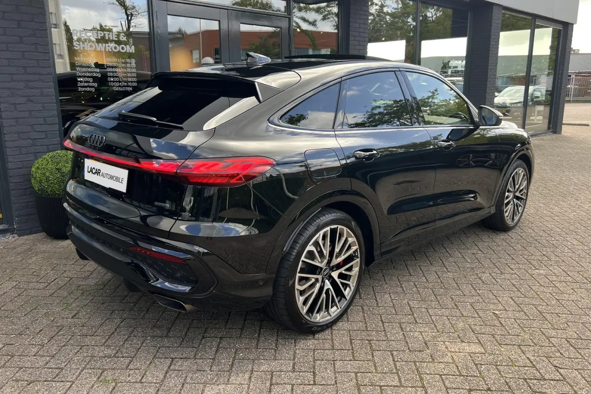 e-hybrid quattro Competition I Luchtvering I PPF