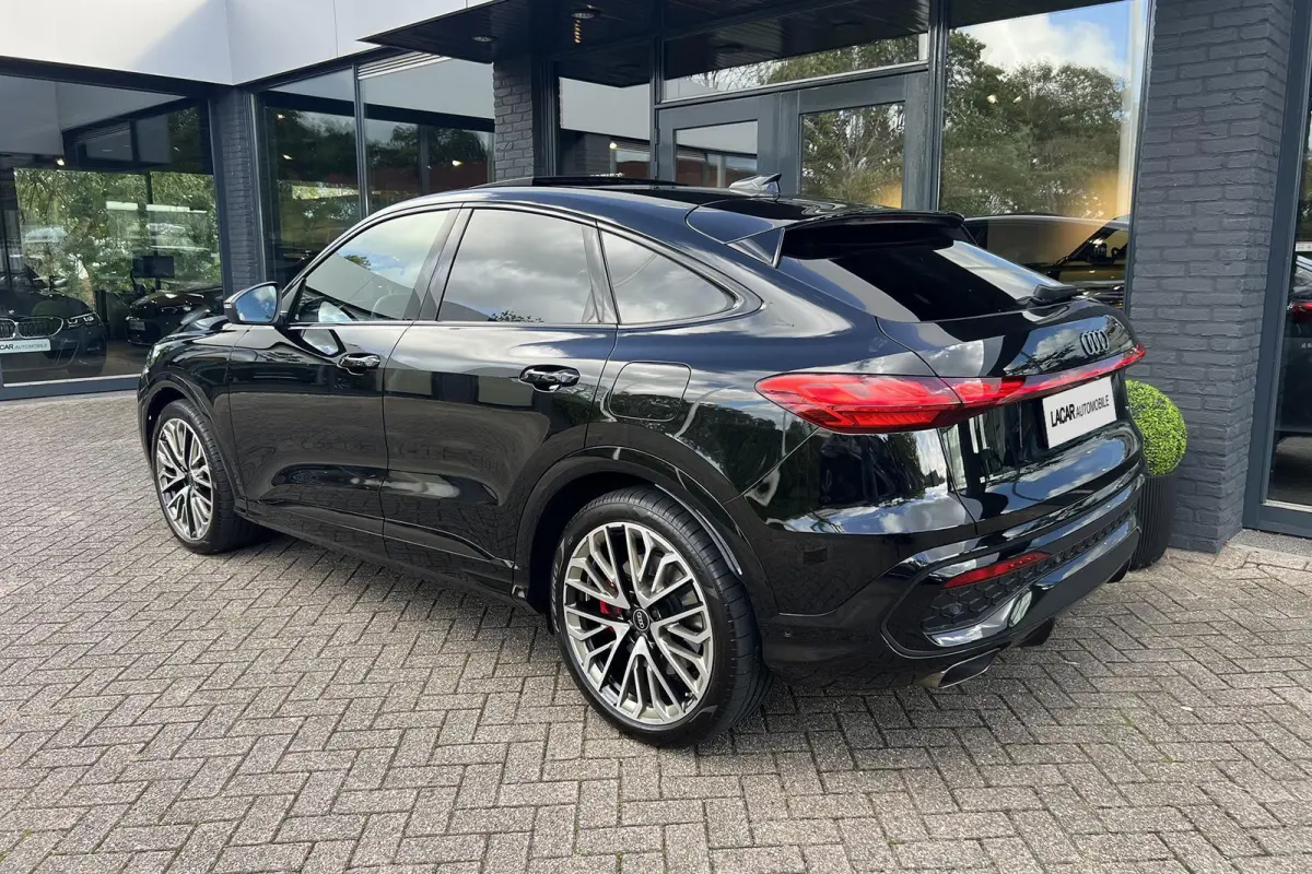 e-hybrid quattro Competition I Luchtvering I PPF
