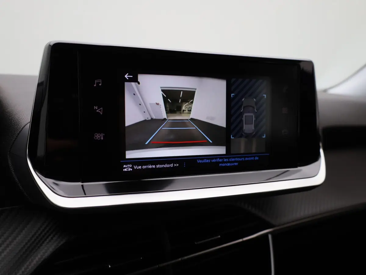 1.2 PureTech Active | Apple Carplay / Android Auto | Cruise Control | Achteruitrijcamera | Parkeersensoren |
