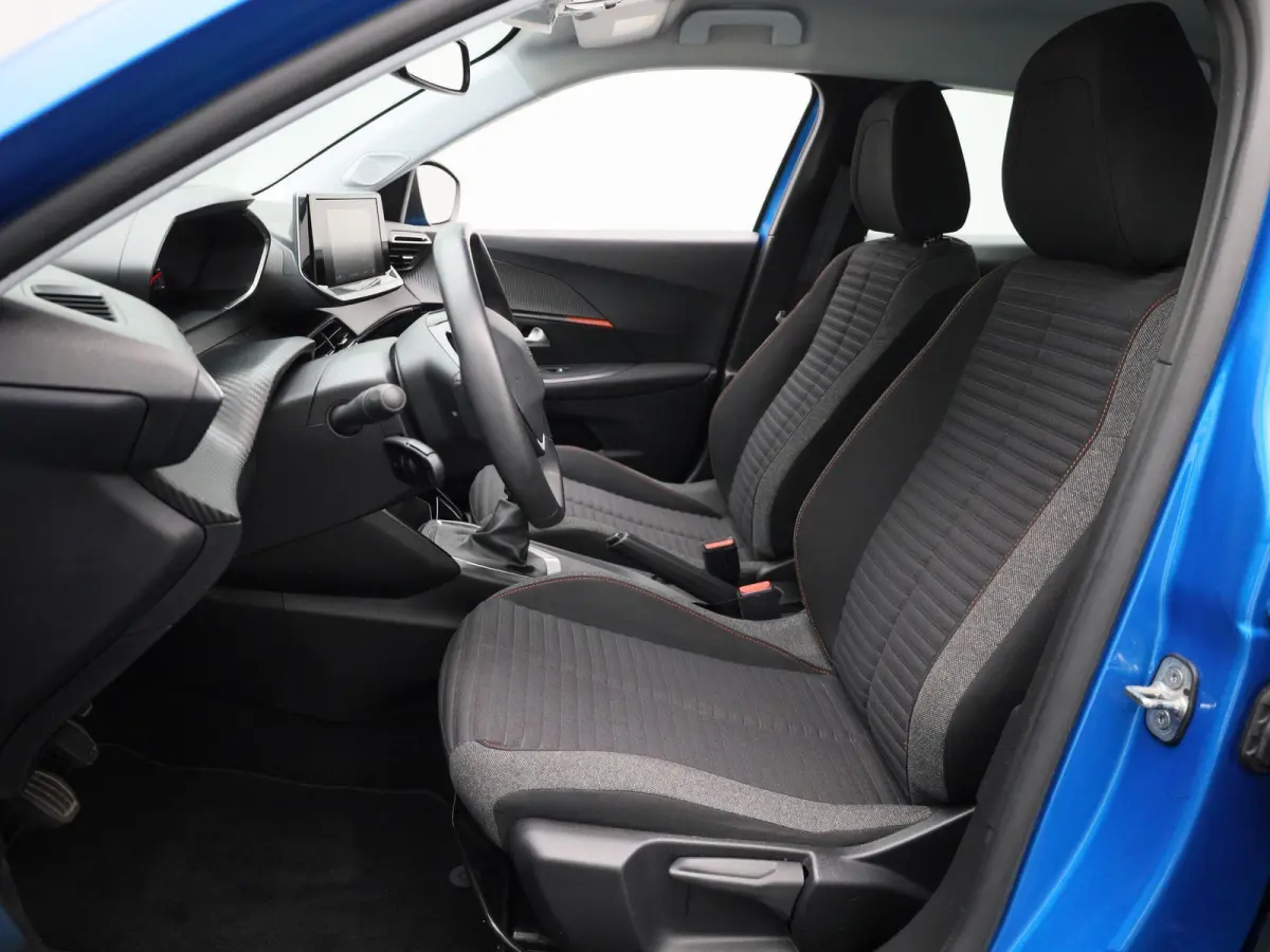 1.2 PureTech Active | Apple Carplay / Android Auto | Cruise Control | Achteruitrijcamera | Parkeersensoren |