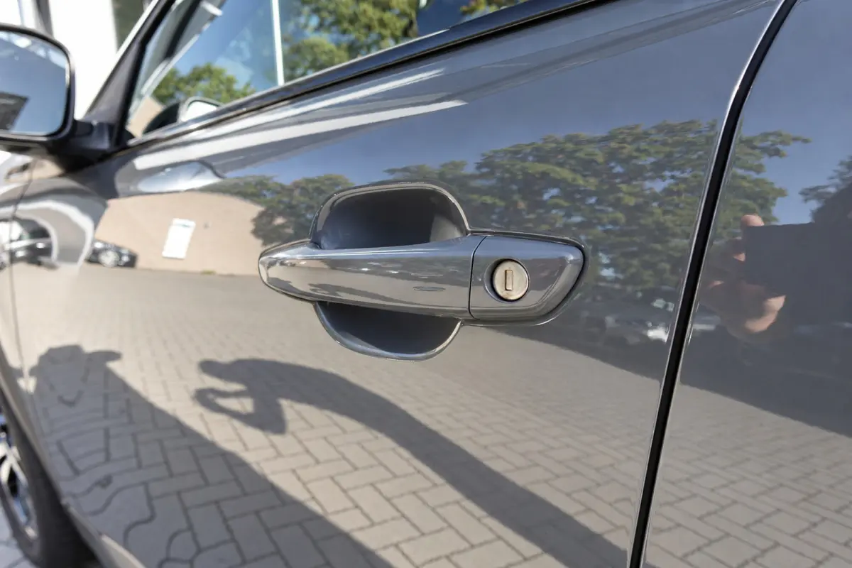 1.2 Hybrid 136 GT PANO KEYLESS 360