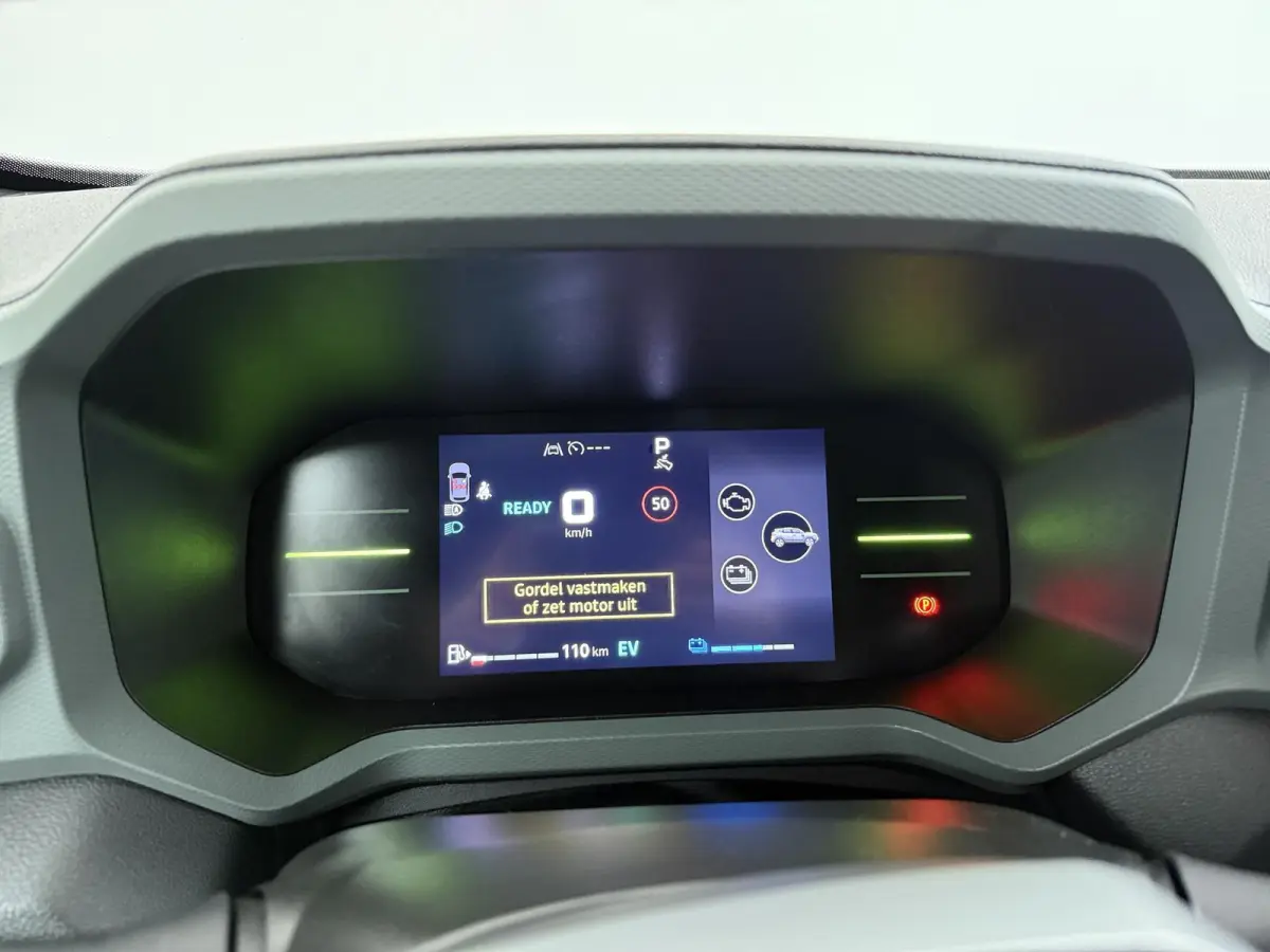 1.6 Hybrid 140 Extreme | Apple Carplay/Android Auto | 360 Camera | Sidesteps |