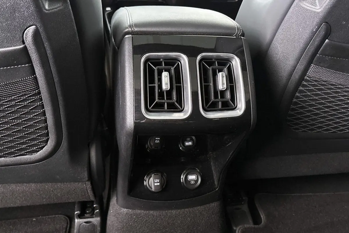 1.6 T-GDI Plug-in Hybrid 4WD ExecutiveLine Panoramadak Stoelventilatie Head-Up Leder SOH 100%