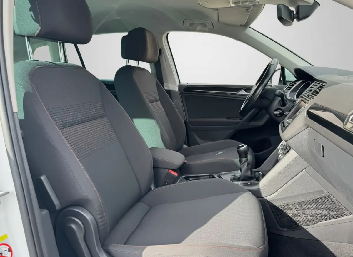 1.4 TSI 126PK COMFORTLINE BUSINESS CARPLAY/ACC/PDC/NAVIGATIE