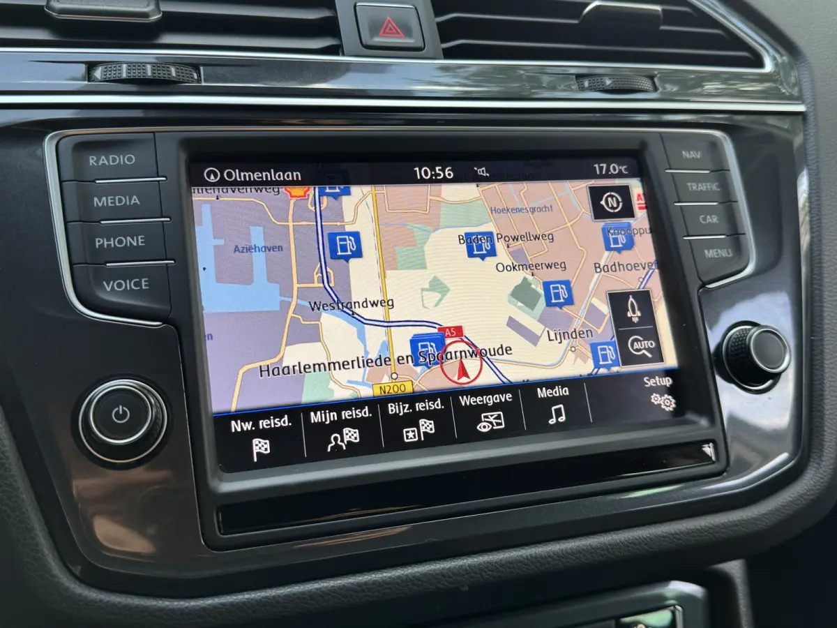 1.4 TSI 126PK COMFORTLINE BUSINESS CARPLAY/ACC/PDC/NAVIGATIE