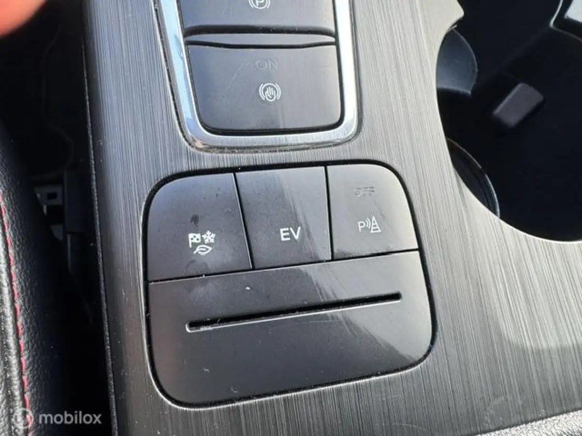 2.5 PHEV ST-Line