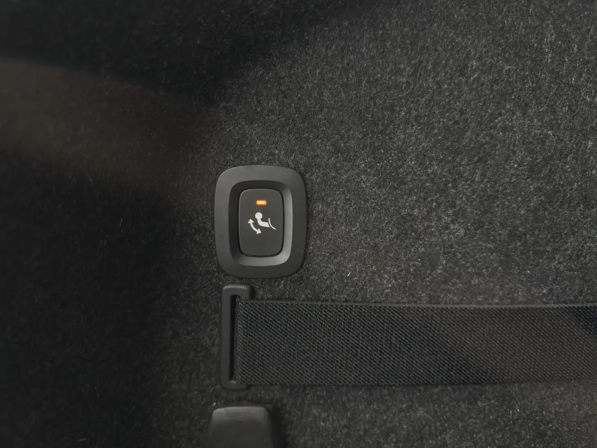 Long Range Dual Motor 78 kWh [3-Fase-11kW] {SOH-88%} (INCL-BTW) Aut. *PANO | FULL-LED | MEMORY-PACK | CAMERA | KEYLESS | LANE-ASSIST | DIGI-COCKPIT | CARPLAY | DAB+ | HEATED-COMFORTSEATS | C