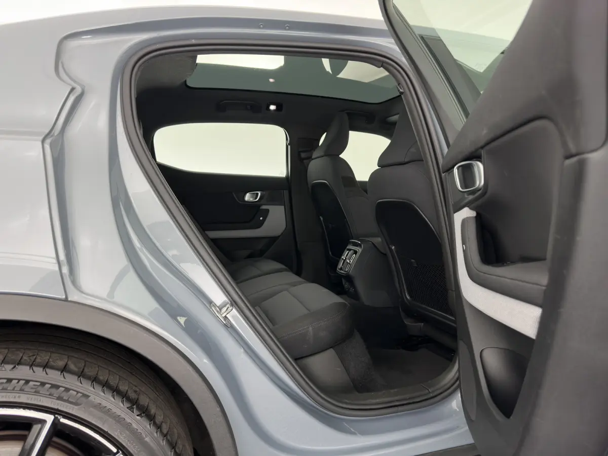 Long Range Dual Motor 78 kWh [3-Fase-11kW] {SOH-88%} (INCL-BTW) Aut. *PANO | FULL-LED | MEMORY-PACK | CAMERA | KEYLESS | LANE-ASSIST | DIGI-COCKPIT | CARPLAY | DAB+ | HEATED-COMFORTSEATS | C