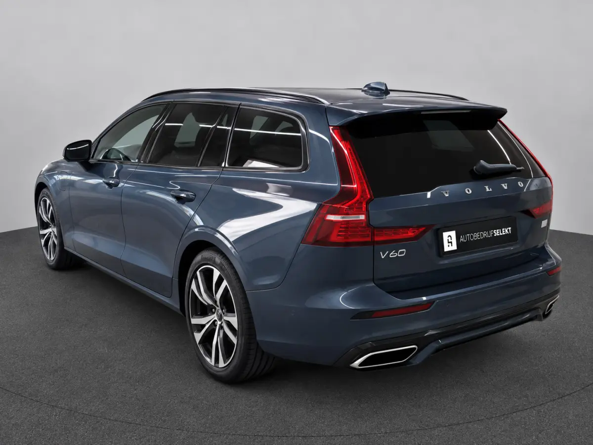 2.0 T6 Recharge AWD R-Design | SOH 97% | Pano | Memory | Pilot Assist | Denim Blue | Carplay | Keyless