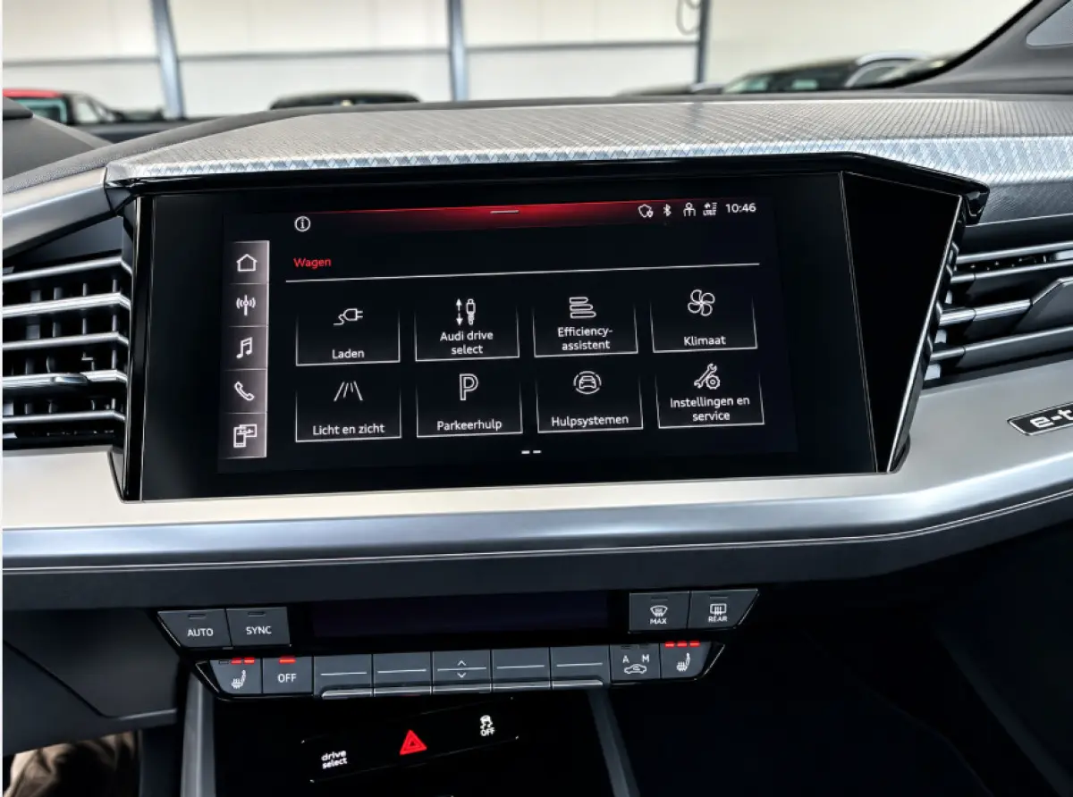 40 Advanced edition 77 kWh SOH 95,2% | Assistentie Pakket | Interieur-pakket | Keyless-pakket | 3 Fase | Leder | 1e Eigenaar | Dealeronderhouden |