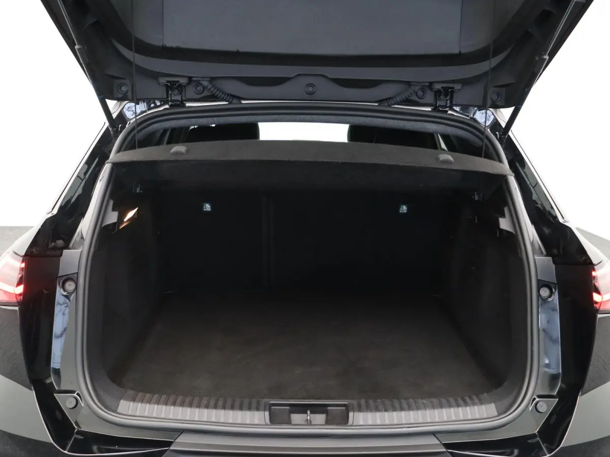 E-Tech full hybrid 145pk esprit Alpine | 19" LMV | Stuurverwarming | Adaptive cruise control | Apple carplay |
