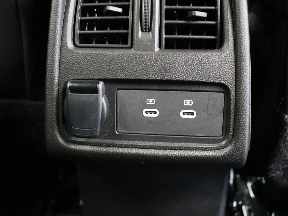 E-Tech full hybrid 145pk esprit Alpine | 19" LMV | Stuurverwarming | Adaptive cruise control | Apple carplay |