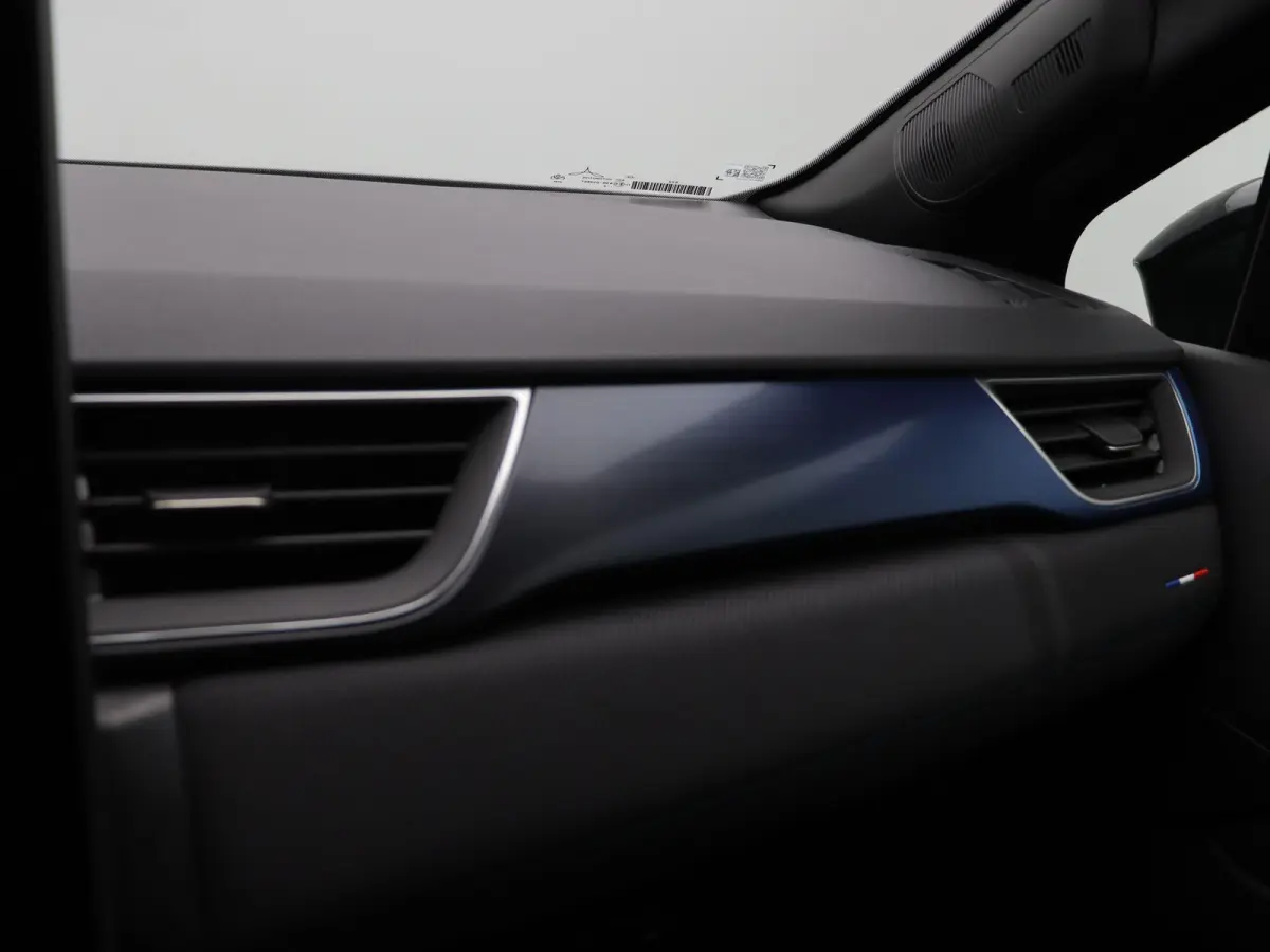 E-Tech full hybrid 145pk esprit Alpine | 19" LMV | Stuurverwarming | Adaptive cruise control | Apple carplay |