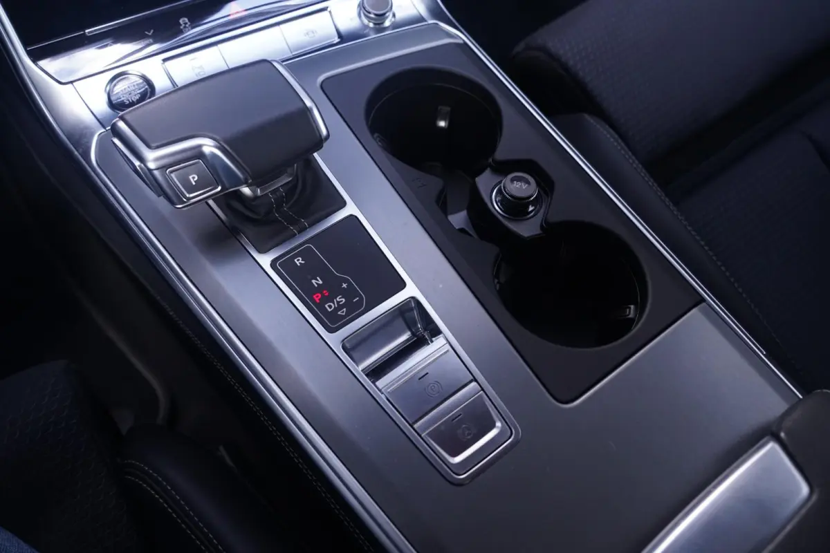 55 TFSI e quattro S Line SOH 90% Apple Carplay Camera Stoel-/stuurverwarming Memory Trekhaak wegklapbaar Matrix Led