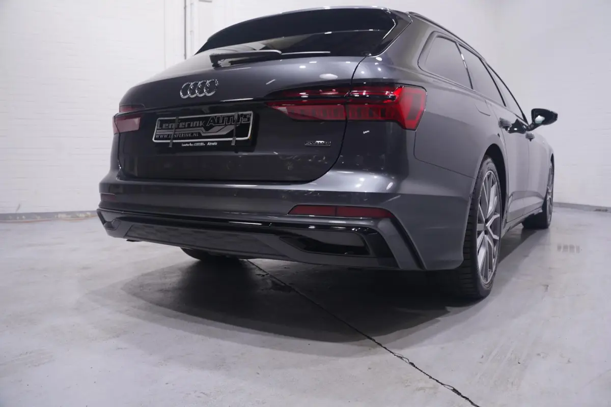 55 TFSI e quattro S Line SOH 90% Apple Carplay Camera Stoel-/stuurverwarming Memory Trekhaak wegklapbaar Matrix Led