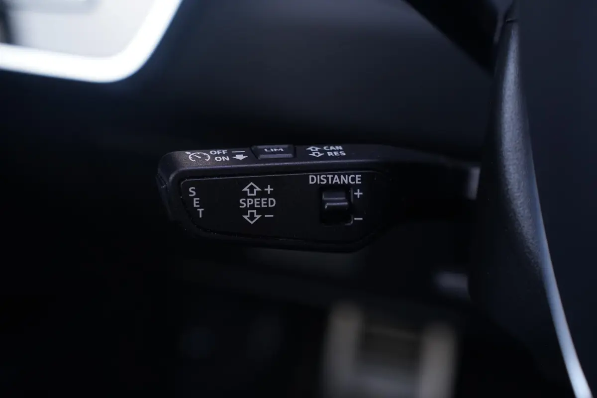 55 TFSI e quattro S Line SOH 90% Apple Carplay Camera Stoel-/stuurverwarming Memory Trekhaak wegklapbaar Matrix Led