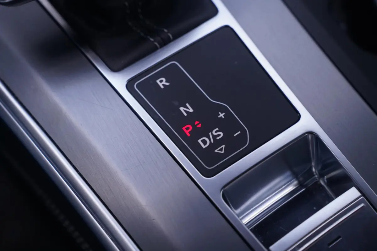 55 TFSI e quattro S Line SOH 90% Apple Carplay Camera Stoel-/stuurverwarming Memory Trekhaak wegklapbaar Matrix Led