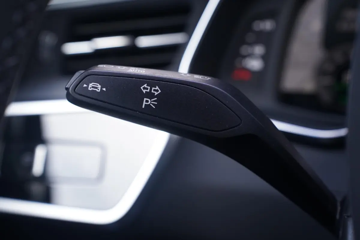 55 TFSI e quattro S Line SOH 90% Apple Carplay Camera Stoel-/stuurverwarming Memory Trekhaak wegklapbaar Matrix Led