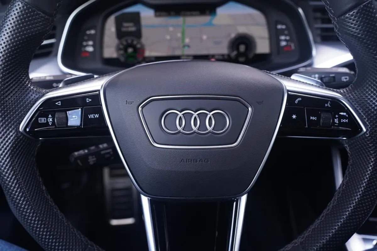 55 TFSI e quattro S Line SOH 90% Apple Carplay Camera Stoel-/stuurverwarming Memory Trekhaak wegklapbaar Matrix Led