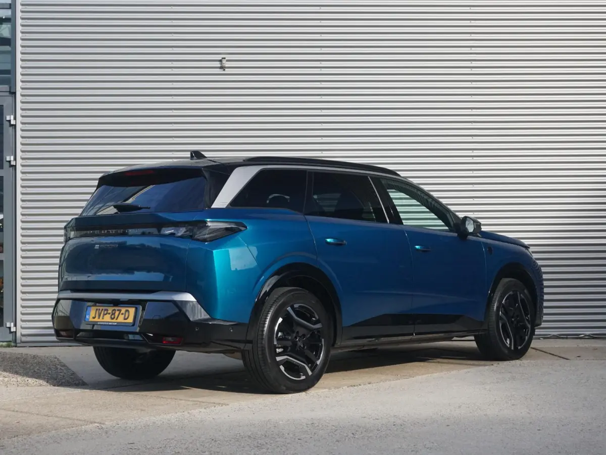 GT Avantage 73 kWh 7p Leder Alcantara