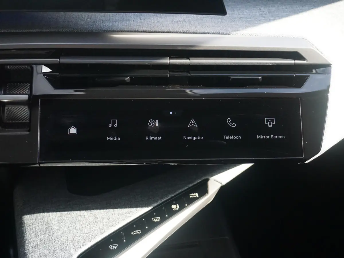 GT Avantage 73 kWh 7p Leder Alcantara