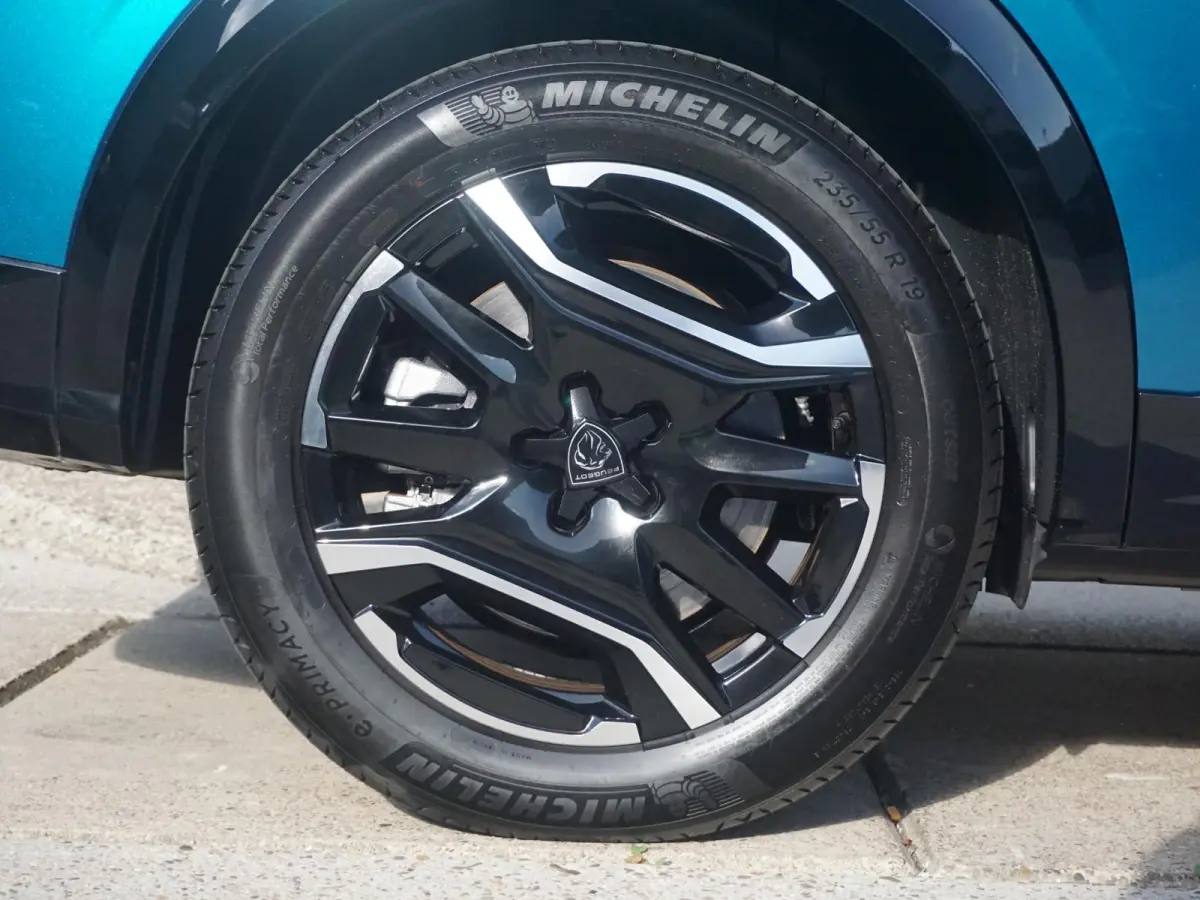 GT Avantage 73 kWh 7p Leder Alcantara